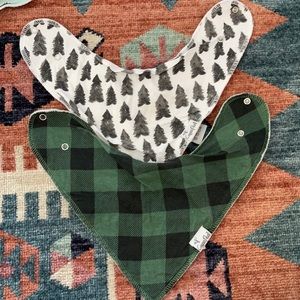 Copper pearl Christmas bibs